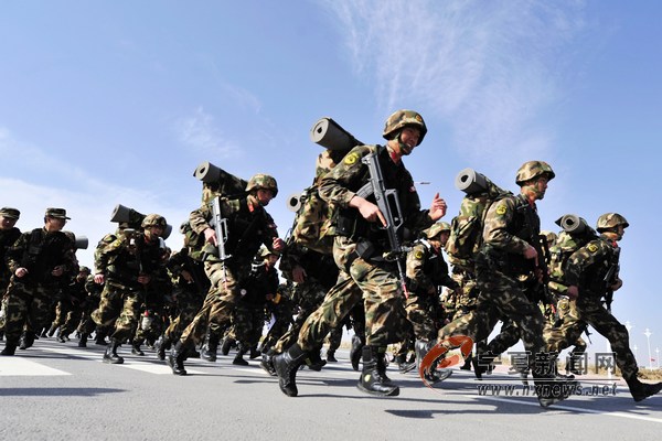 首页 国防聚焦    3月28日-4月2日,武警宁夏总队组织直属支队特勤中队